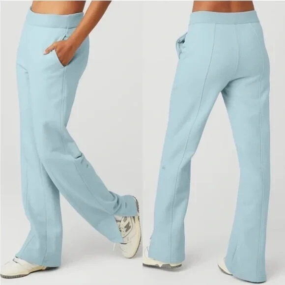ALO Yoga Pants - Alo Yoga Womens High Waist Free Time Straight Leg Sweatpants In Chalk Blue Large